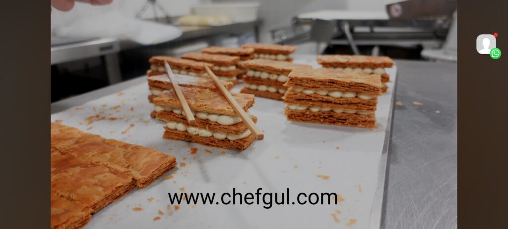 Mille fuille |Napoleon Pastry|recipe | delicious and tasty |2 ingradients